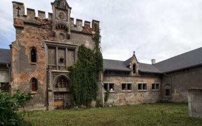 Fixer-Upper: Your Guide to a Diamond in the Rough